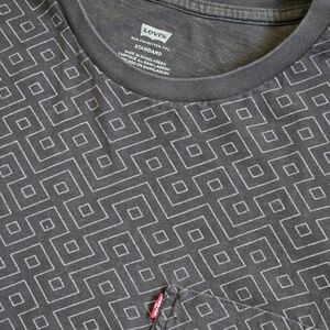 Levi's Men's Crew Neck Moderm Black Gray Aztec Western Diamond Style Size M